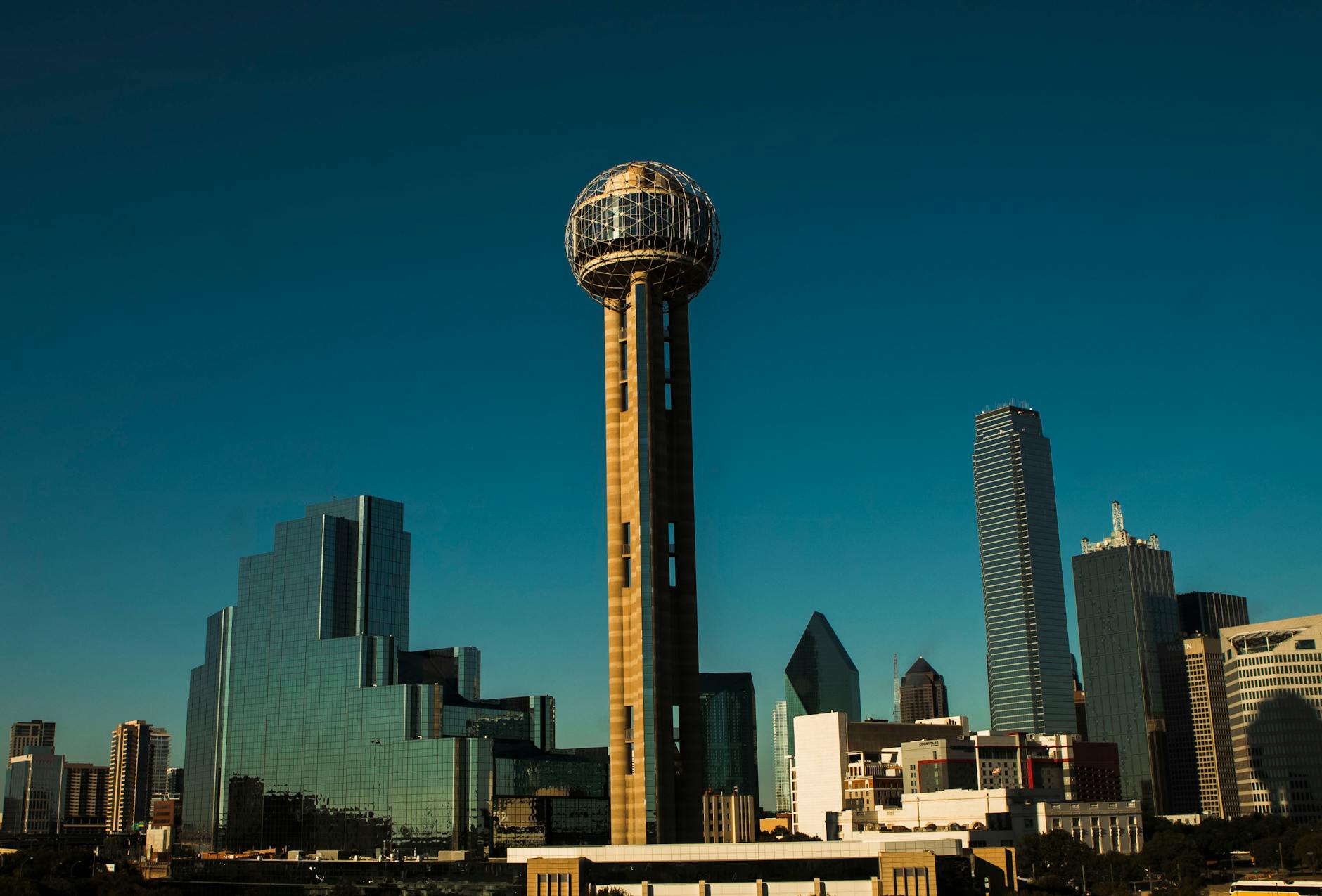 Local Movers in Dallas, TX | MoveCost.ai