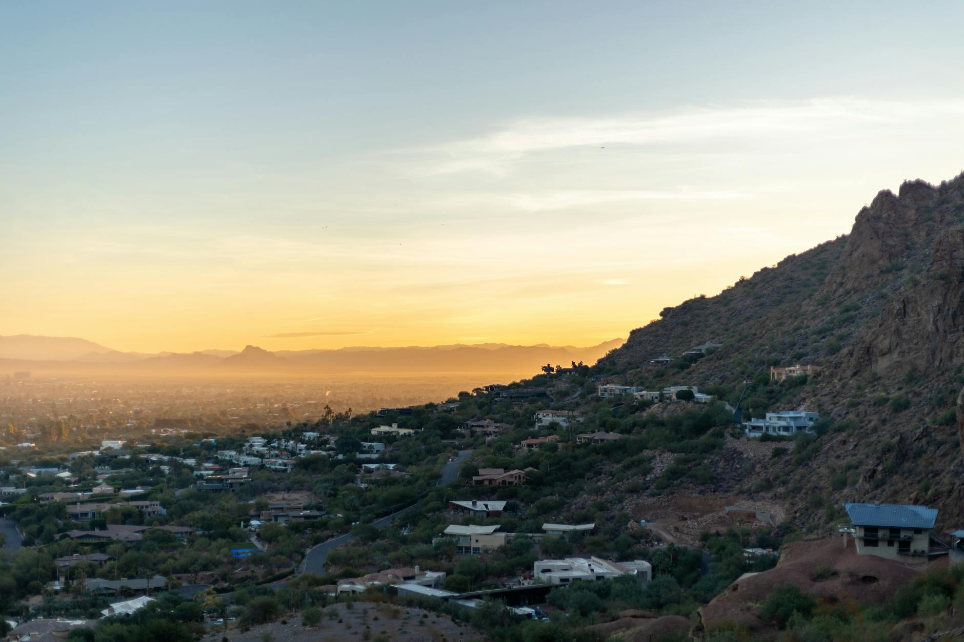 Local Movers in Phoenix, AZ | MoveCost.ai